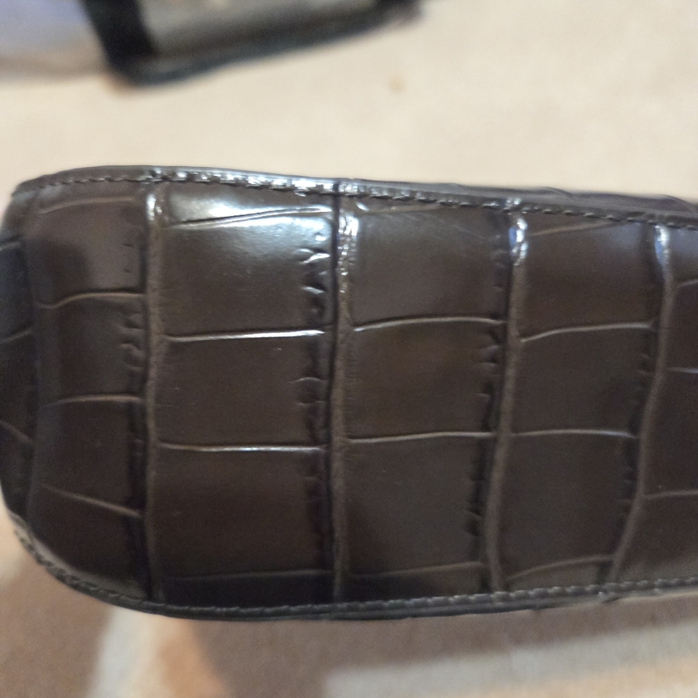 Michael Kors Dark Brown Crocodile-Embossed Shoulder Bag EUC Designer Luxury - Picture 5 of 16